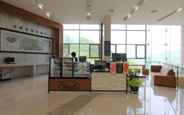High Castle Resort