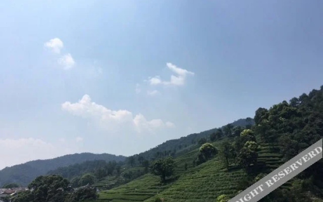 Hangzhou Yunlang Xiaoxuan (West Lake Lingyin Branch)(杭州云廊小庐(西湖灵隐店))