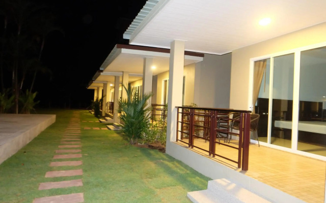 The Oasis Khaolak Resort