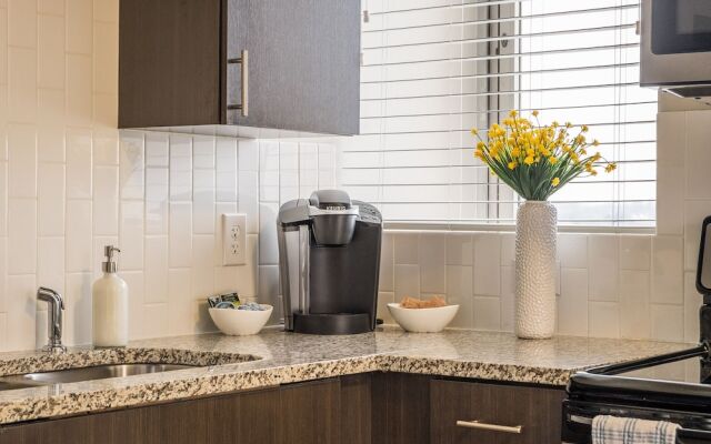 FRONTDESK R&T Lofts Downtown Des Moines