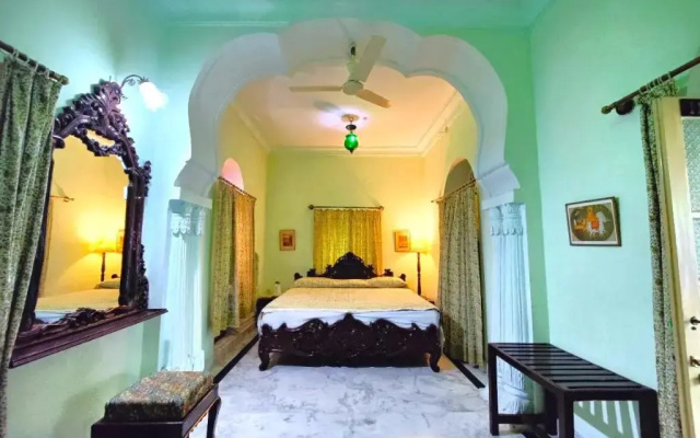 Palkiya Haveli - A Heritage Home