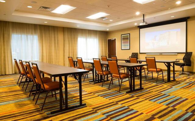 Fairfield Inn & Suites by Marriott Dickson