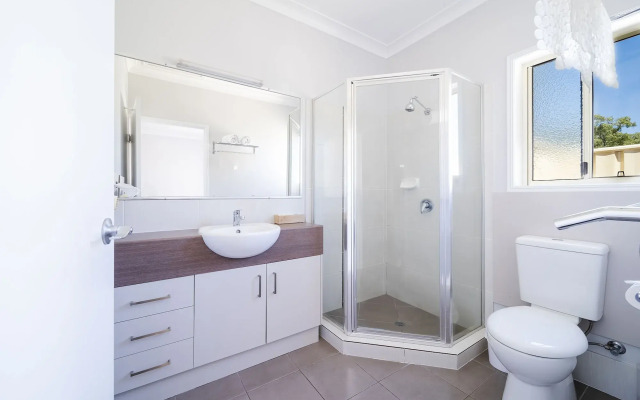 Roma Inland Motor Inn