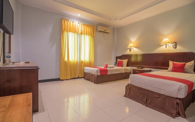 RedDoorz Syariah @ Grand Taufiq Tarakan – Guest Rooms – Tarakan