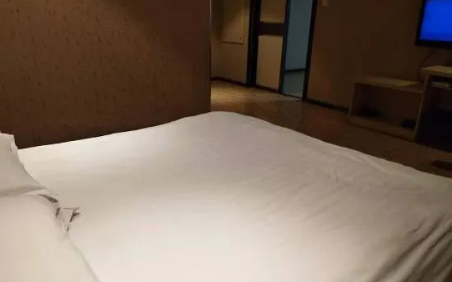 Hello Hotel