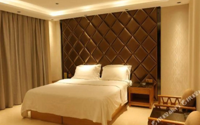 Home Inn Alliance Huayi Hotel (Tancheng Railway Station Tanguo Ancient City)