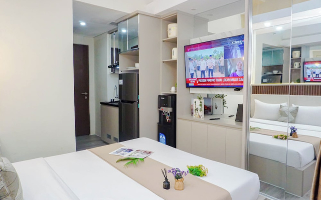 Compact And Functional Studio At Apartment Transpark Juanda Bekasi Timur