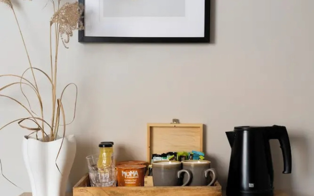 Morleys Bistro | By Huluki Sussex Stays