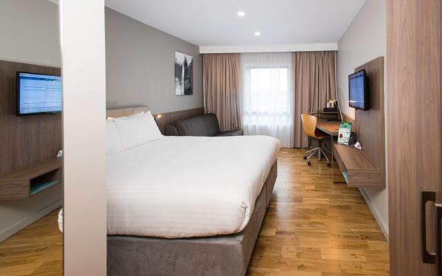 Holiday Inn London - West, an IHG Hotel