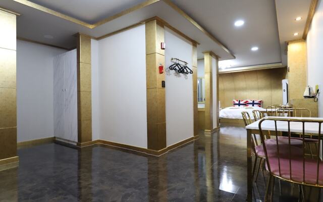 Gunsan JNK Classic Hotel - Gold