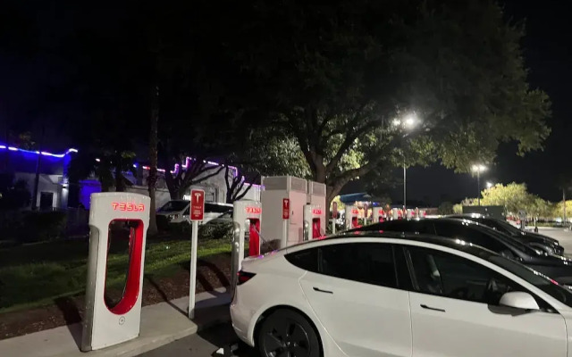 Free Parking Disney Shuttle