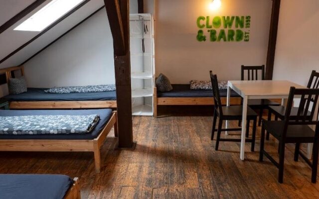 Clown and Bard Hostel