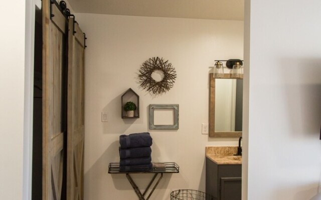 Happy Trails Bed and Breakfast