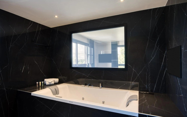 Best Western Plus Le Fairway Hotel & Spa Golf d'Arras