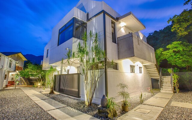 Ruisui Sunshine Hot Spring B&B
