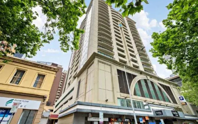 CBD City View Mantra 2B1B APT