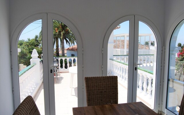 Villa Sandra Top Floor Casasol