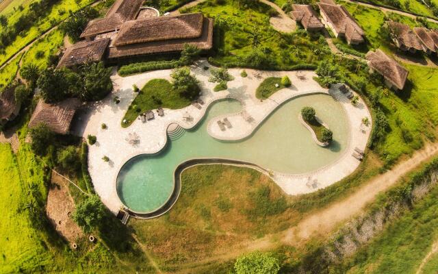 Barahi Jungle Lodge