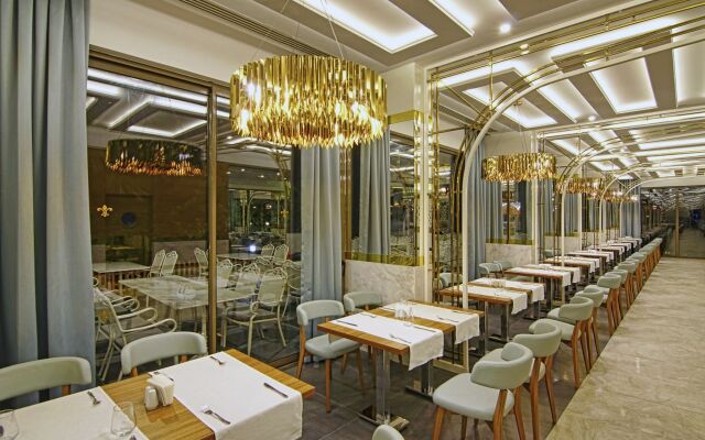 Rai Premium Tekirova Hotel