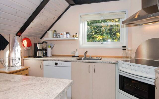 Tranquil Thatched Cottage on Romo-by Traum