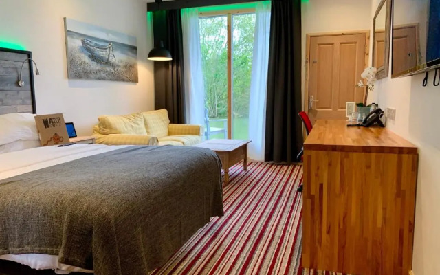 The Waterfront Lodges