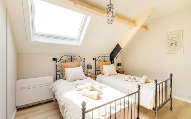 Lush Holiday Home in Limburg With Jacuzzi