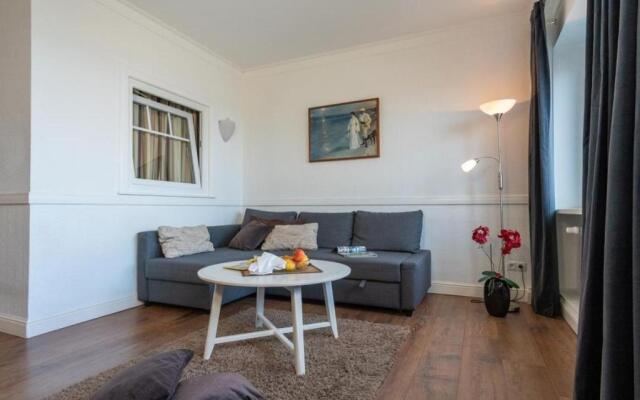 Strandhotel-Heiligenhafen-Wohnung-120-Wellenreiter-Typ-II