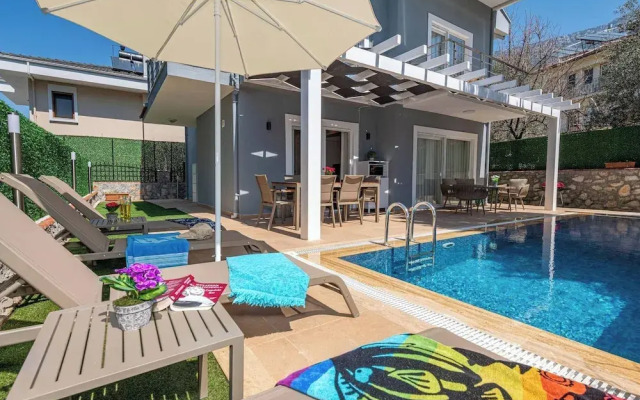 Close to Oludeniz 5 Bedroom Villa