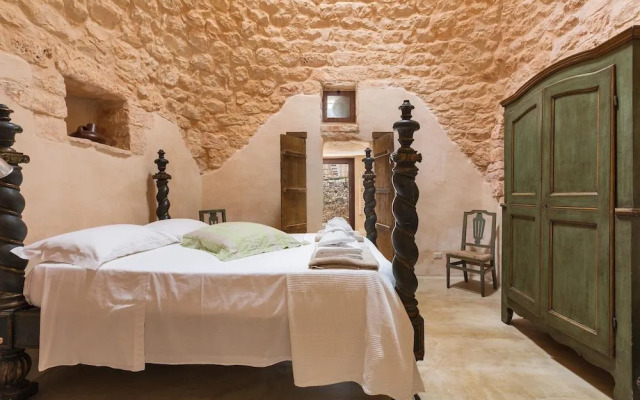 Trulli di Monte Reale