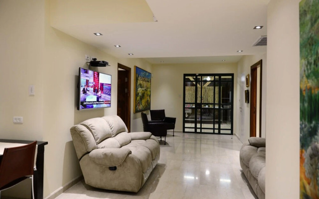 Garden Residence