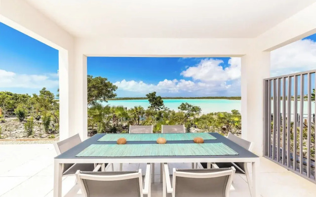 Tropical Waterfront Cooper Jack Villas