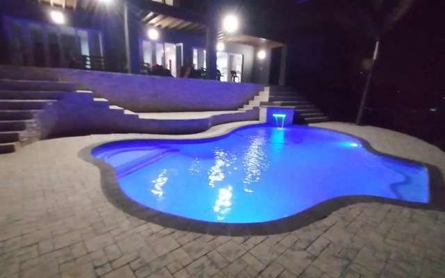 Seaside Retreat- Main House