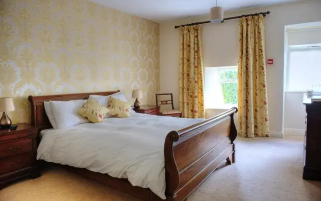 Carrygerry Country House