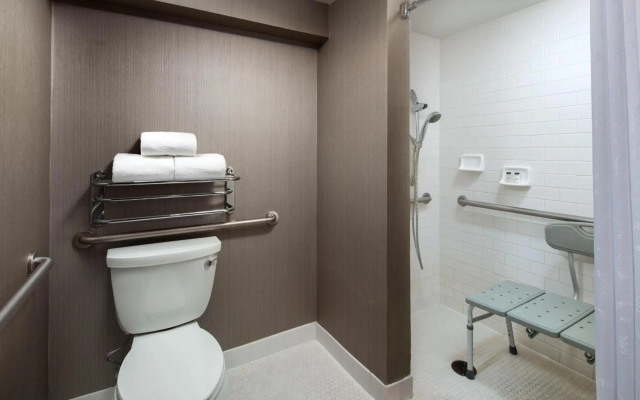 Sheraton Fairplex Suites & Conference Center