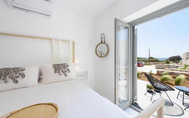 3bedroom Cycladic Villa Dorida with pool in Paros