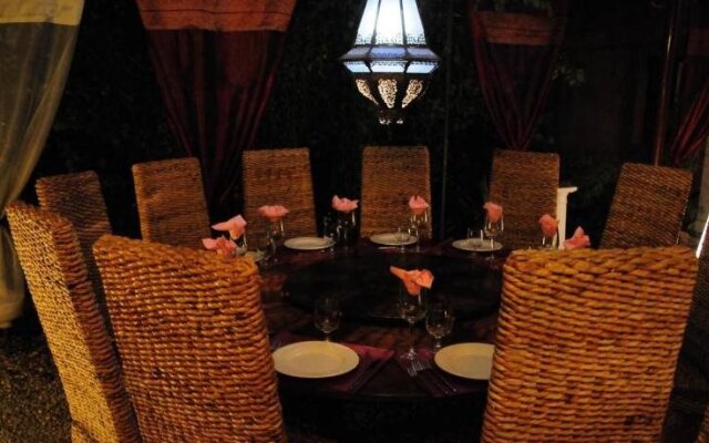 Isoco Guest House