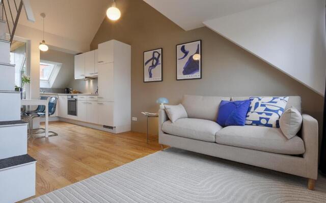 City-Apartment, Balkon & Parkplatz