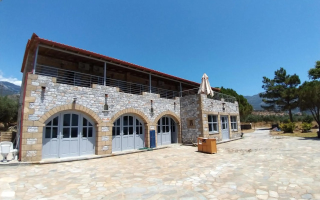 Stoupa Properties Rooms