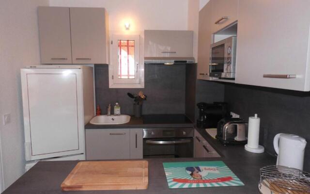 Rue de Corfou Les Grenadines