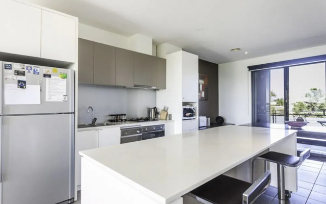 3 Bedroom Condo With Golf Course Views