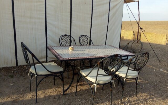 Ghwirate Taalab Bivouac - Campsite