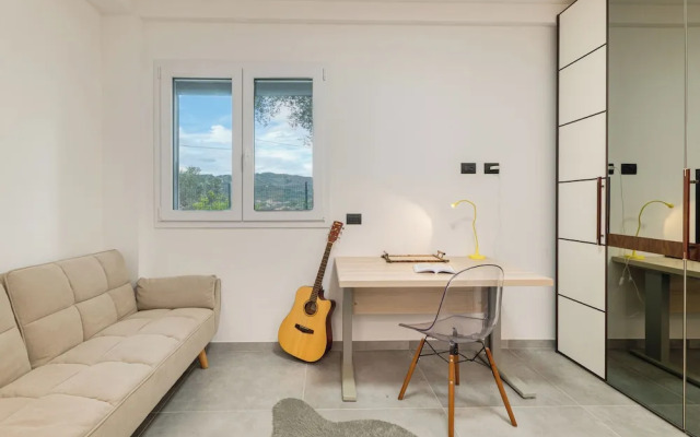 Gemma Marina Near Villa Grock Museum