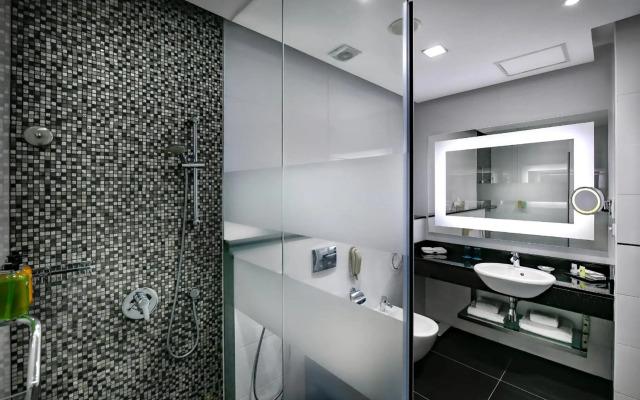 Swiss-Belhotel Seef Bahrain