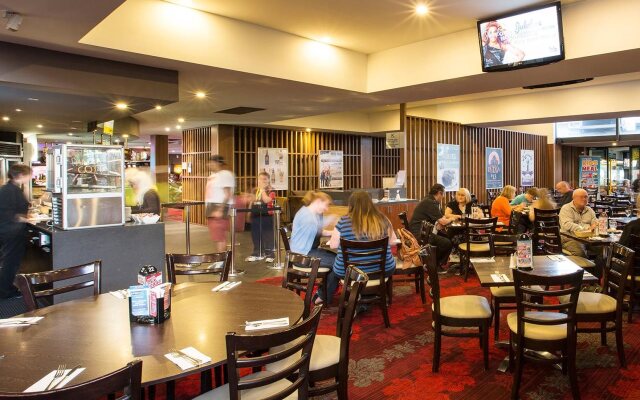 Nightcap at Keysborough Hotel