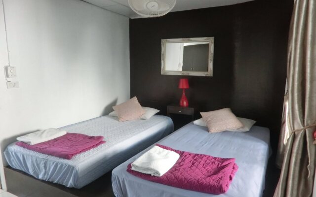 Hua Hin Paradise Guest House