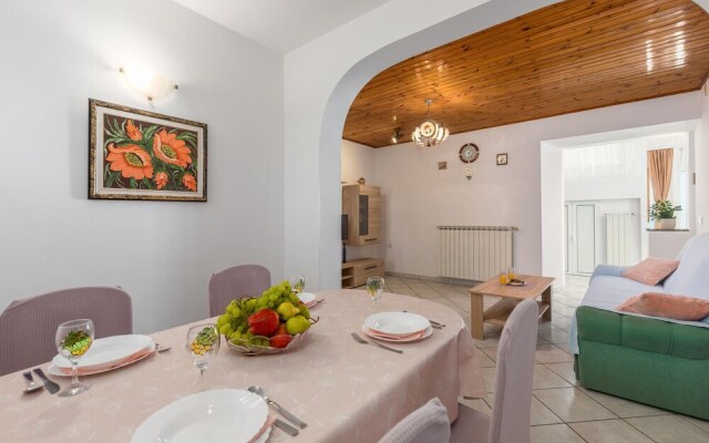 Awesome Apartment in Zambratija With Wifi and 2 Bedrooms