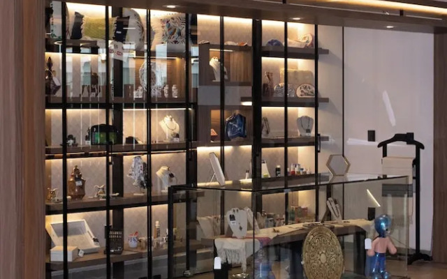 Hotel Casino Grand Vía Dorada