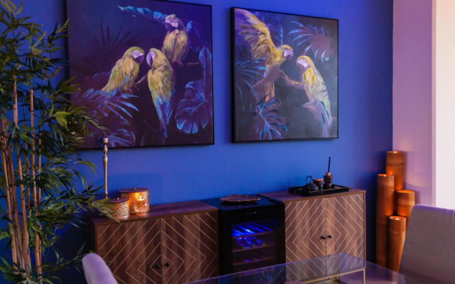 FlyViewFlatsGOLD PrivateHotTub with SeaView