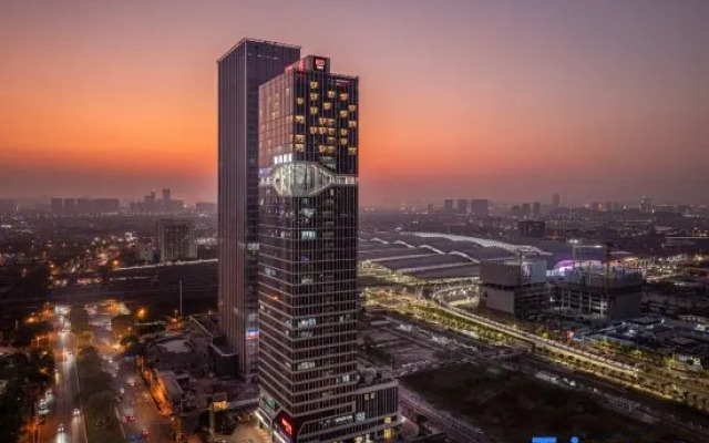 Radisson RED Guang Zhou South Railway Station