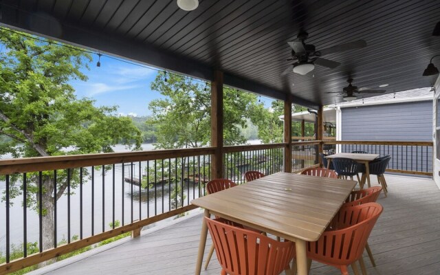 That Lakefront Taneycomo House - Branson